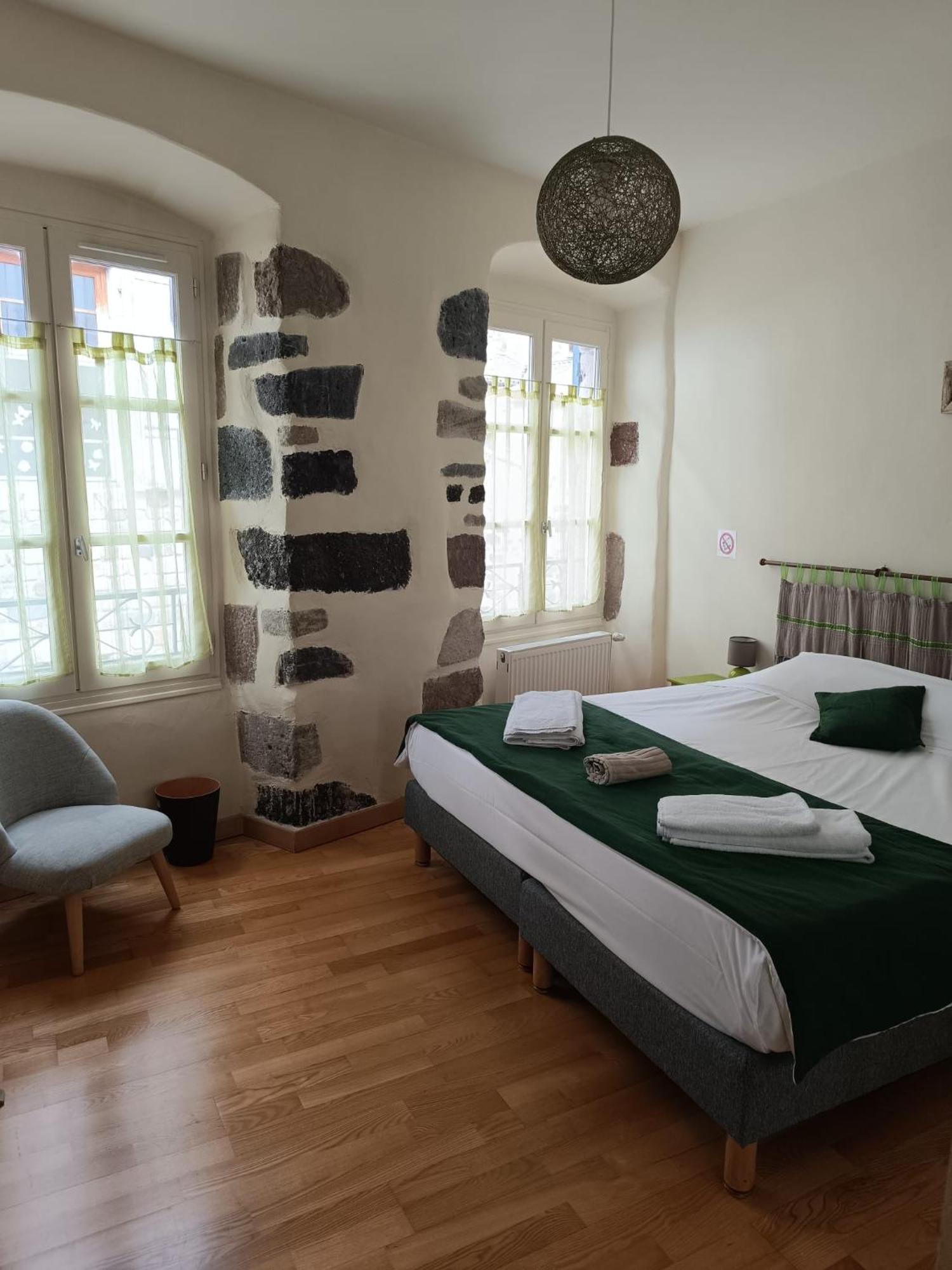 Relais Du Noble Voyageur Ξενοδοχείο Brioude Εξωτερικό φωτογραφία